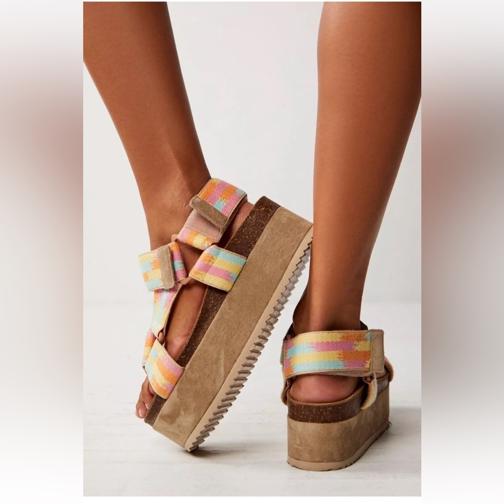 Free People Intentionally Blank Rule Breaker Remix Platform Sandal Taupe Suede